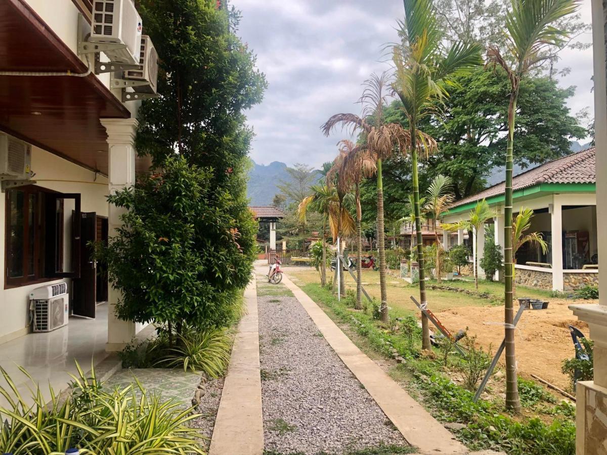 Vang Vieng Garden Resort Exterior photo